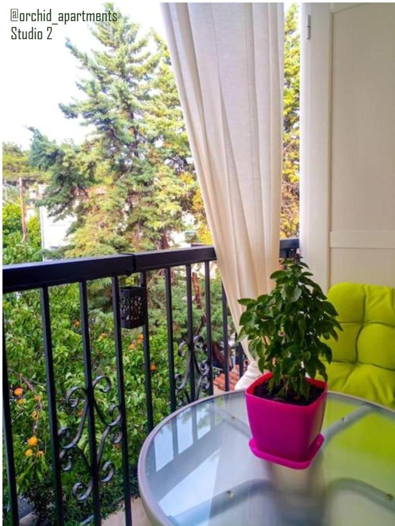 ת'רמי Orchid Apartments מראה חיצוני תמונה